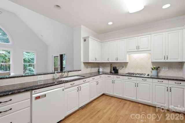13101 Darby Chase Drive, Charlotte, NC 28277
