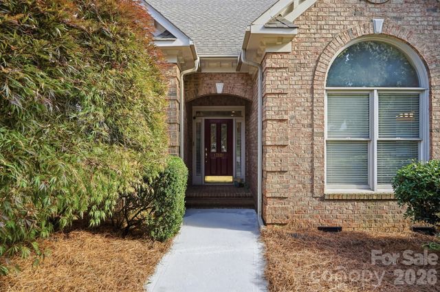 13101 Darby Chase Drive, Charlotte, NC 28277