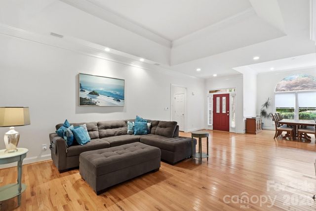 13101 Darby Chase Drive, Charlotte, NC 28277