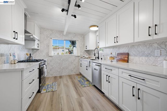 167 Lawton Dr, Milpitas, CA 95035