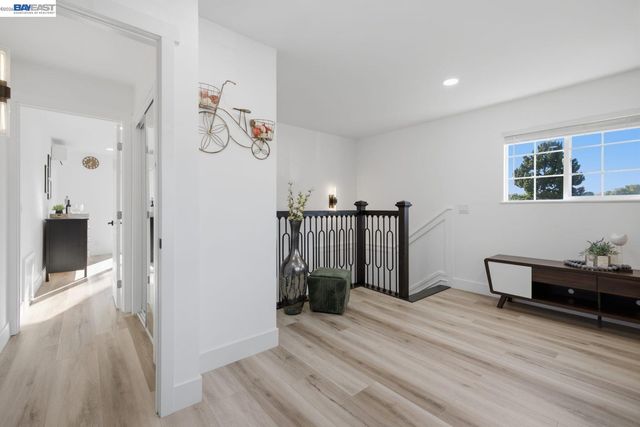 167 Lawton Dr, Milpitas, CA 95035