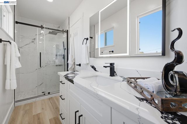 167 Lawton Dr, Milpitas, CA 95035