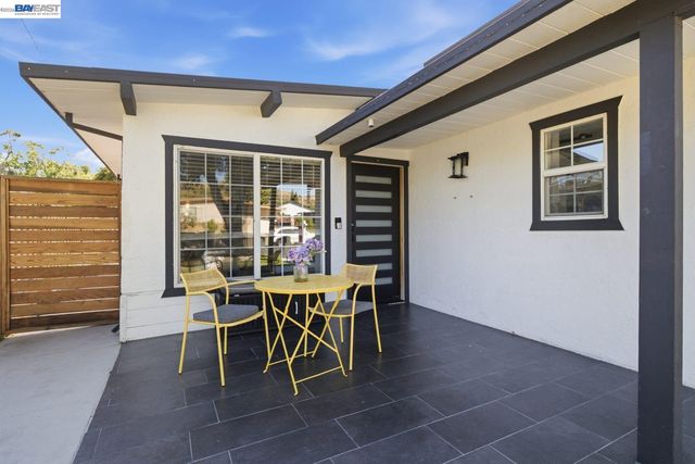 167 Lawton Dr, Milpitas, CA 95035