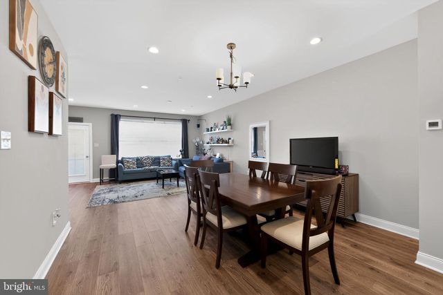 321 CHESTNUT ST, Collegeville, PA 19426