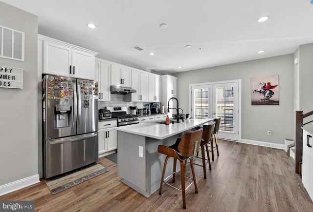 321 CHESTNUT ST, Collegeville, PA 19426