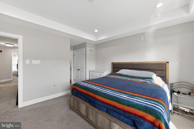 321 CHESTNUT ST, Collegeville, PA 19426