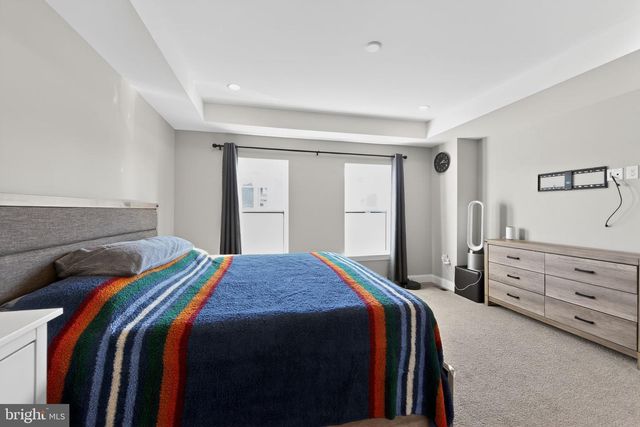 321 CHESTNUT ST, Collegeville, PA 19426