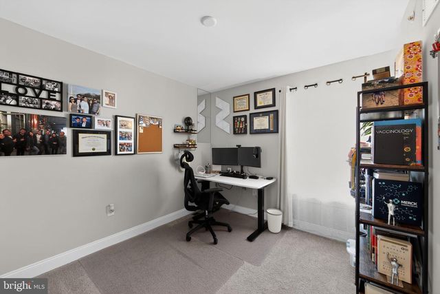 321 CHESTNUT ST, Collegeville, PA 19426