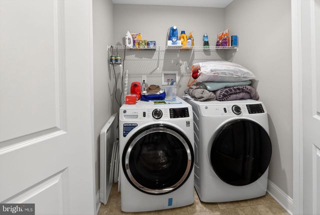 321 CHESTNUT ST, Collegeville, PA 19426