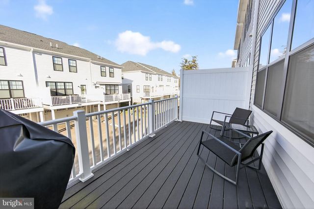 321 CHESTNUT ST, Collegeville, PA 19426