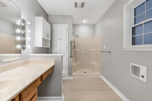 201 S 15th Avenue, Paragould, AR 72450