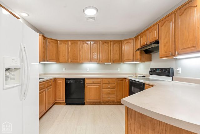 201 S 15th Avenue, Paragould, AR 72450