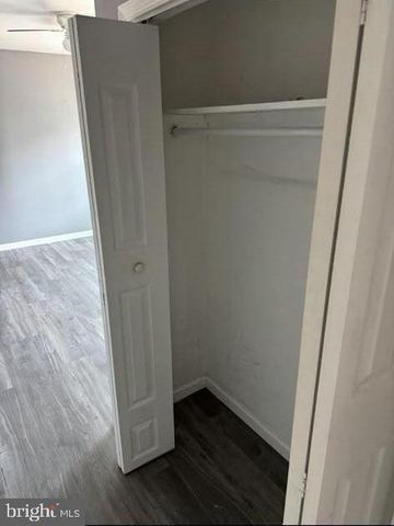 412 E ALLEGHENY AVE, Philadelphia, PA 19134
