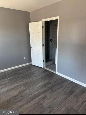 412 E ALLEGHENY AVE, Philadelphia, PA 19134