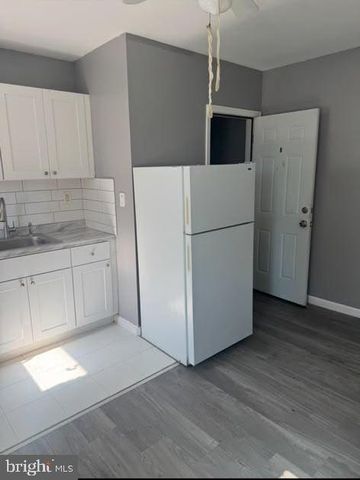 412 E ALLEGHENY AVE, Philadelphia, PA 19134