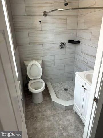 412 E ALLEGHENY AVE, Philadelphia, PA 19134