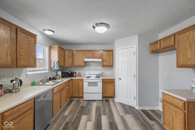 4107 Cheltonham Court, Plainfield, IN 46168