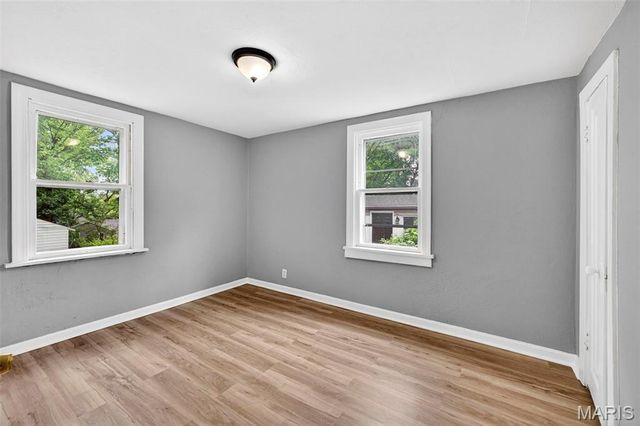 9386 Golden Gate Road, St Louis, MO 63144