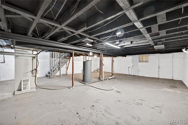 9386 Golden Gate Road, St Louis, MO 63144