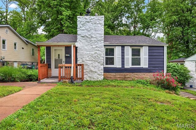 9386 Golden Gate Road, St Louis, MO 63144
