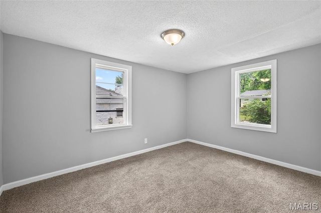 9386 Golden Gate Road, St Louis, MO 63144