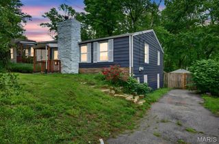 9386 Golden Gate Road, St Louis, MO 63144