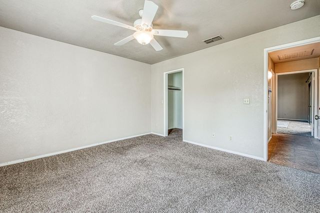 1876 Cougar Lane, Clovis, CA 93611