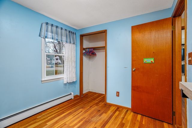 199 Barthel Ave, Gardner, MA 01440