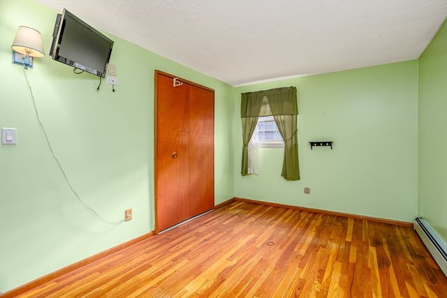 199 Barthel Ave, Gardner, MA 01440