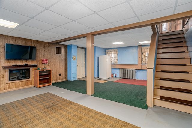 199 Barthel Ave, Gardner, MA 01440