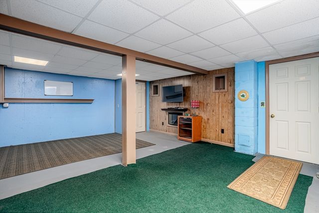 199 Barthel Ave, Gardner, MA 01440