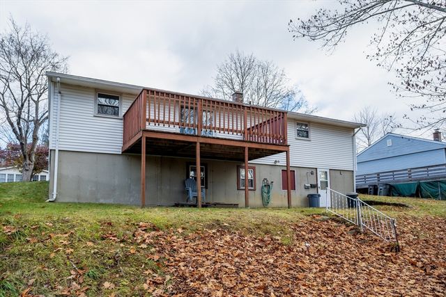 199 Barthel Ave, Gardner, MA 01440