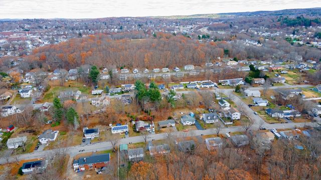 199 Barthel Ave, Gardner, MA 01440