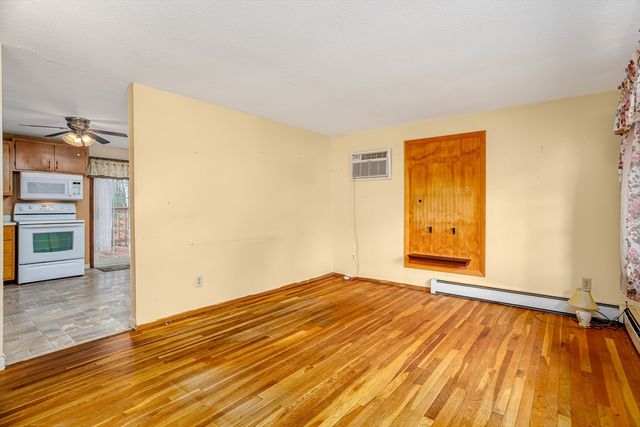 199 Barthel Ave, Gardner, MA 01440