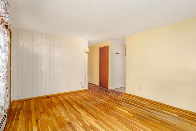 199 Barthel Ave, Gardner, MA 01440