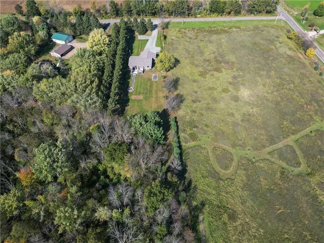 21407 102nd Avenue, Cadott, WI 54727