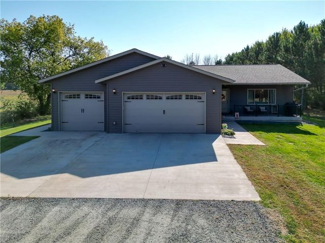 21407 102nd Avenue, Cadott, WI 54727