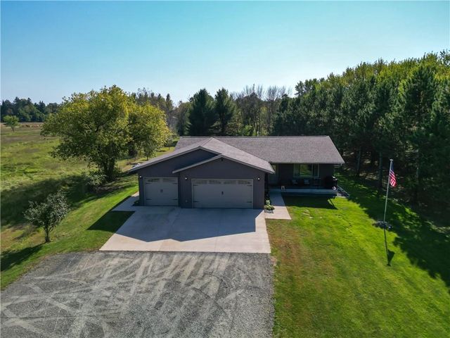 21407 102nd Avenue, Cadott, WI 54727