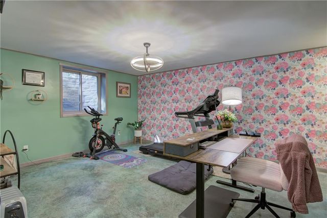 21407 102nd Avenue, Cadott, WI 54727