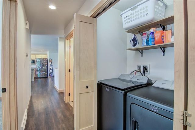 21407 102nd Avenue, Cadott, WI 54727