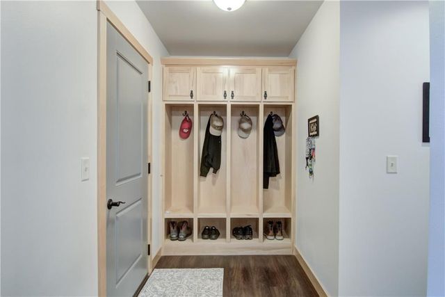 21407 102nd Avenue, Cadott, WI 54727