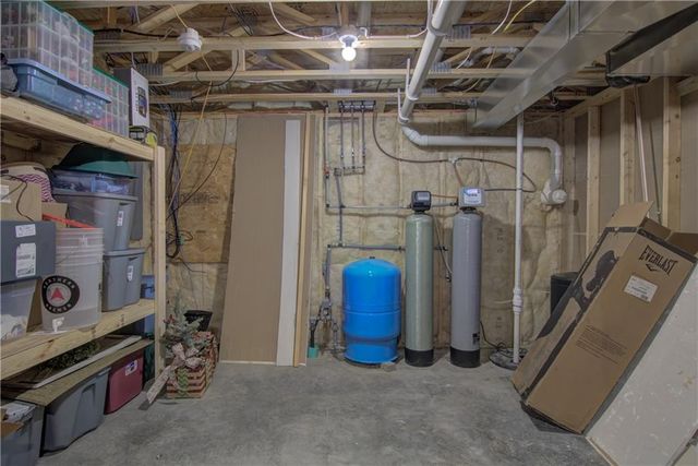 21407 102nd Avenue, Cadott, WI 54727