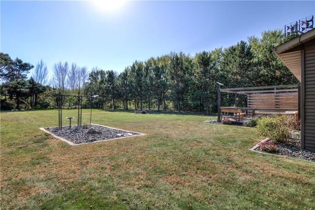 21407 102nd Avenue, Cadott, WI 54727