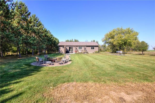 21407 102nd Avenue, Cadott, WI 54727