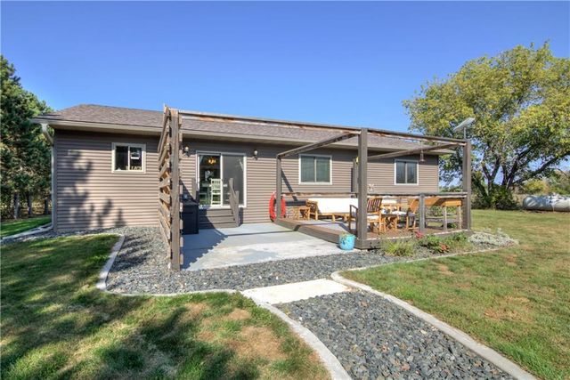 21407 102nd Avenue, Cadott, WI 54727