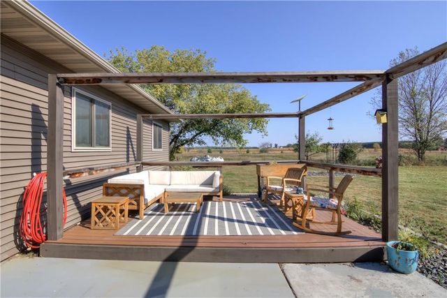 21407 102nd Avenue, Cadott, WI 54727