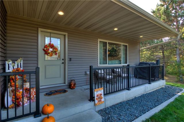 21407 102nd Avenue, Cadott, WI 54727