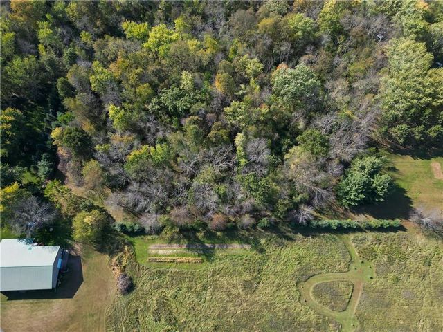 21407 102nd Avenue, Cadott, WI 54727