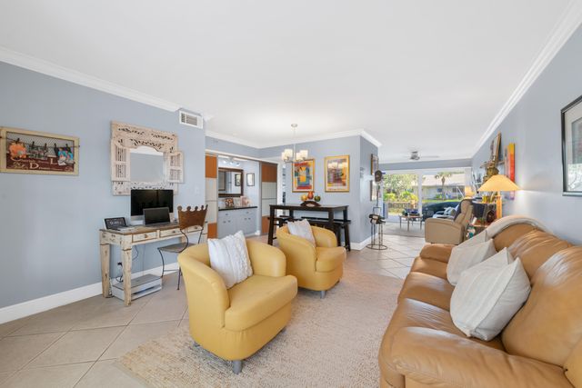 535 HENDRICKS Isle 106, Fort Lauderdale, FL 33301