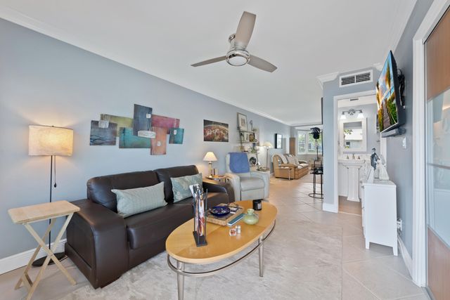 535 HENDRICKS Isle 106, Fort Lauderdale, FL 33301